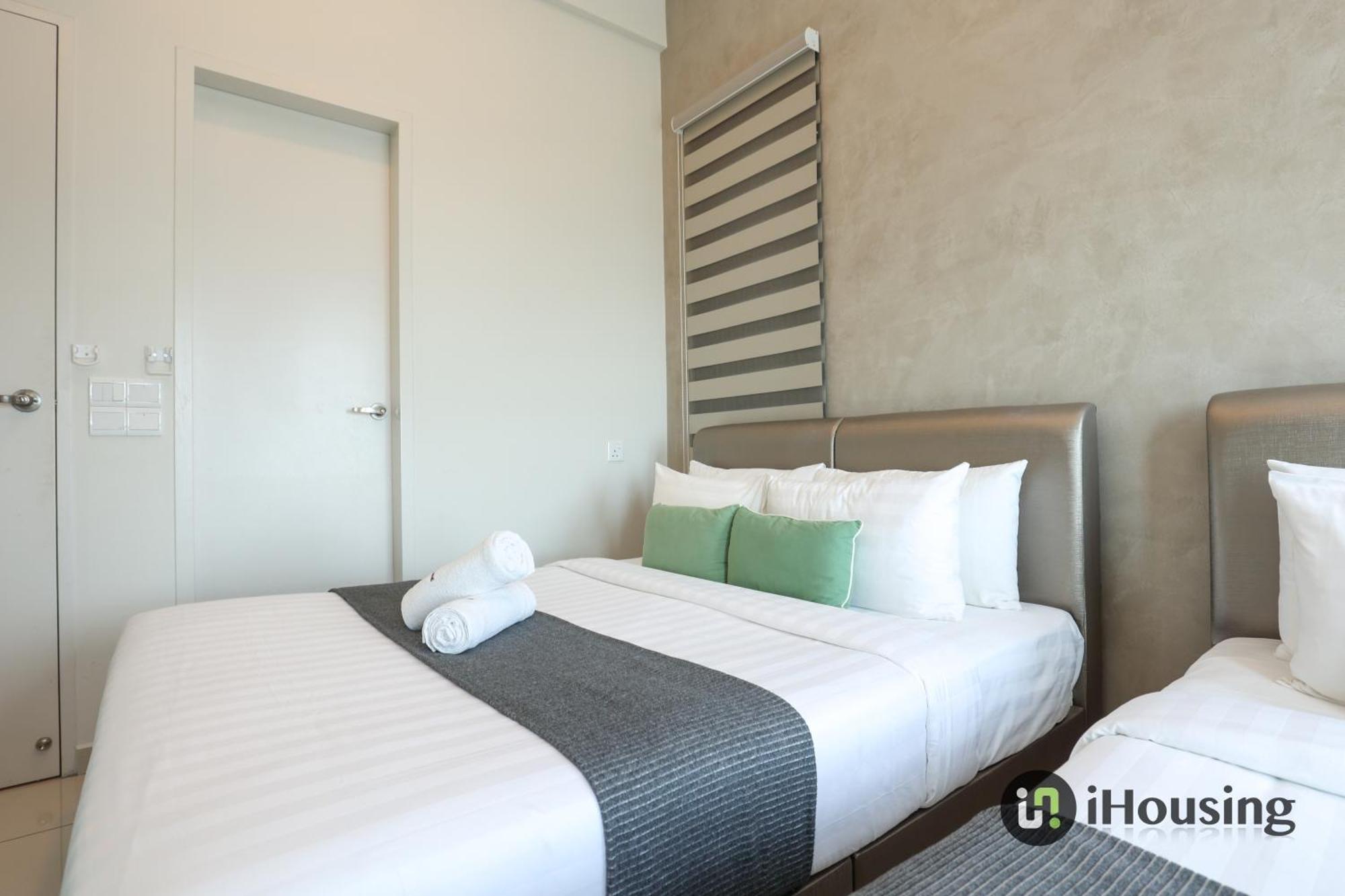 Ong Kim Wee Residence Melaka By I Housing Exterior foto